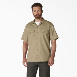 NWOT Dickies Short Sleeve Khaki Button Up Shirt